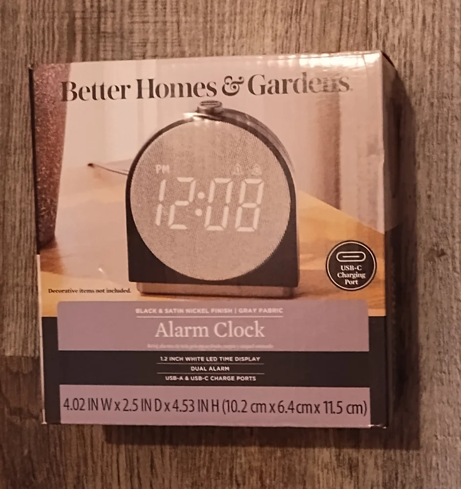 NWT! Better Home & Gardens Alarm Clock